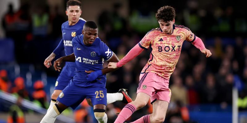 Leeds không ít lần gây bất ngờ trước Chelsea